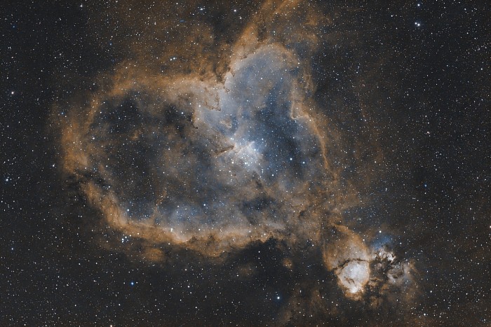 Same image as above, but in Hubble Palette